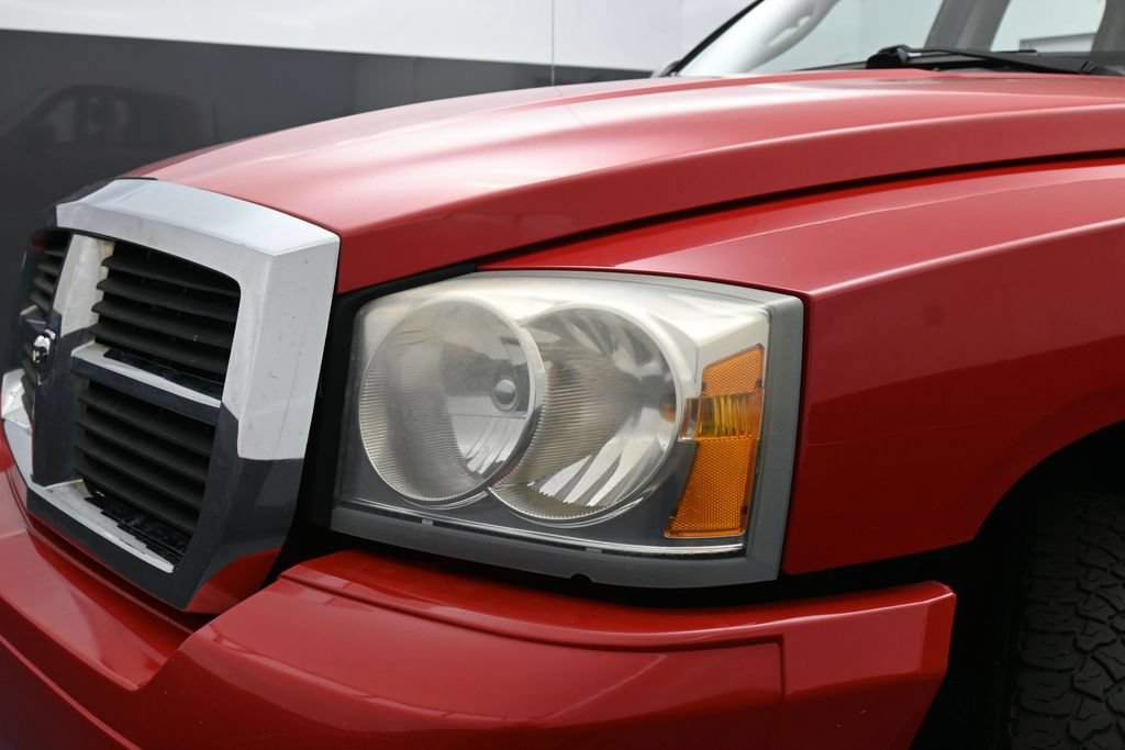 Used 2007 Dodge Dakota SLT w/ Trailer Tow Group AWD/4WD image 38