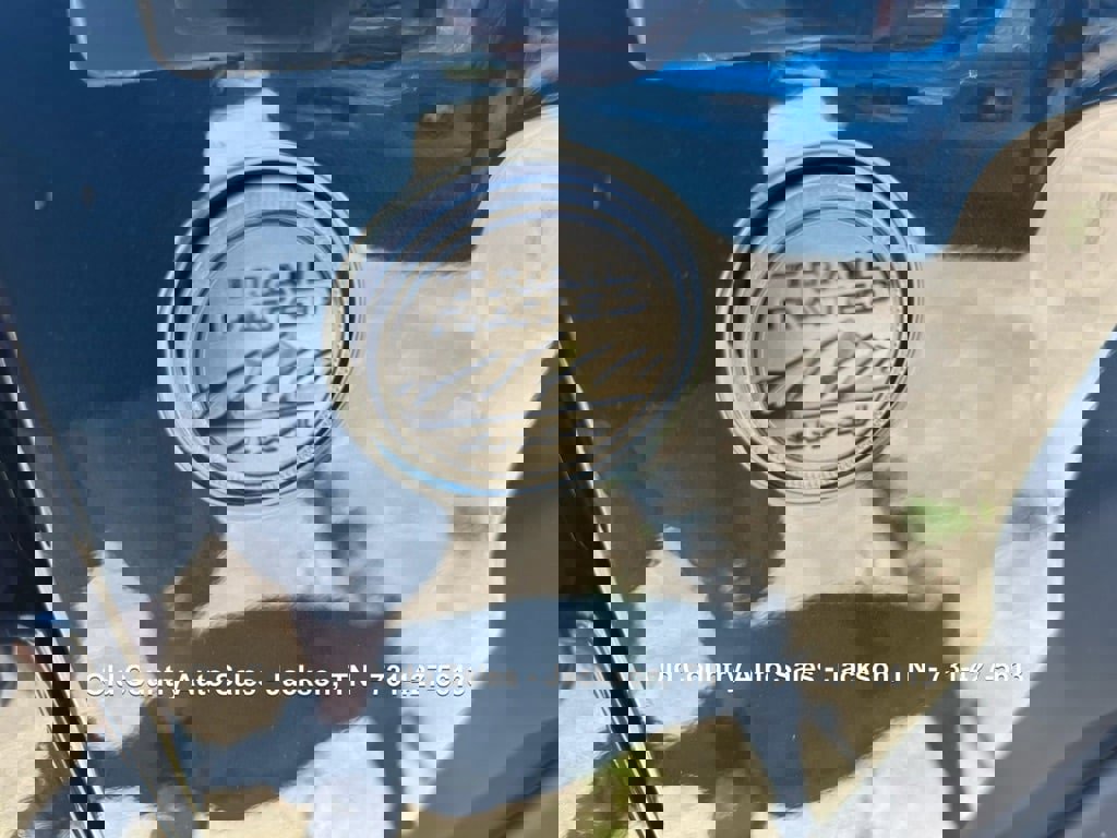 Used 2025 Jeep Wrangler Sport image 23