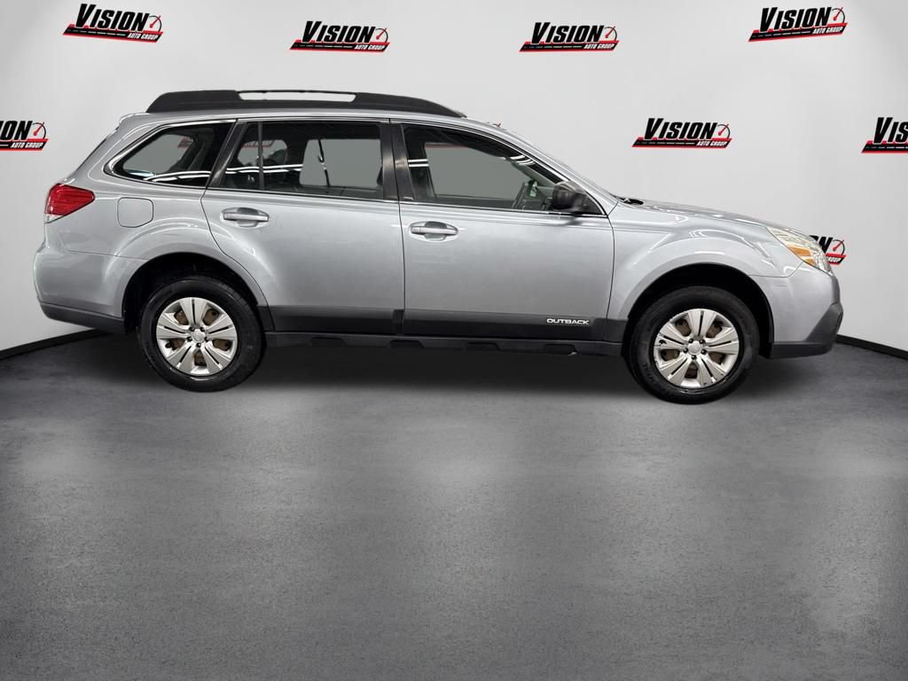 Used 2013 Subaru Outback 2.5i AWD/4WD image 4