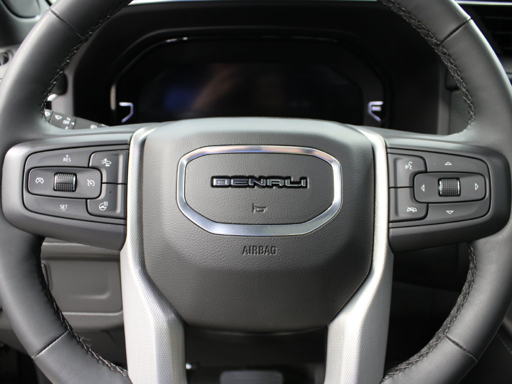 Used 2023 GMC Yukon Denali w/ LPO, Floor Liner Package AWD/4WD image 60