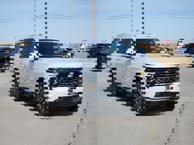 New 2026 Chevrolet Suburban High Country image 4