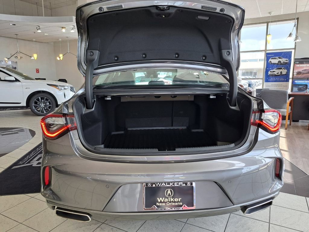 Used 2025 Acura TLX w/ Technology Package image 22
