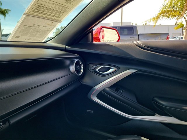 Used 2017 Chevrolet Camaro SS image 25