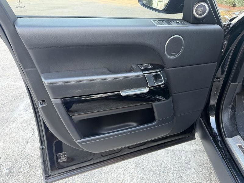 Used 2017 Land Rover Range Rover Long Wheelbase Supercharged image 19