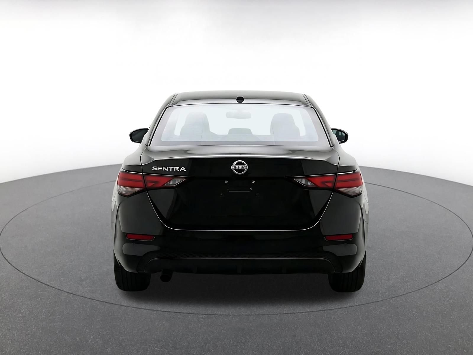 Used 2025 Nissan Sentra SV FWD image 6
