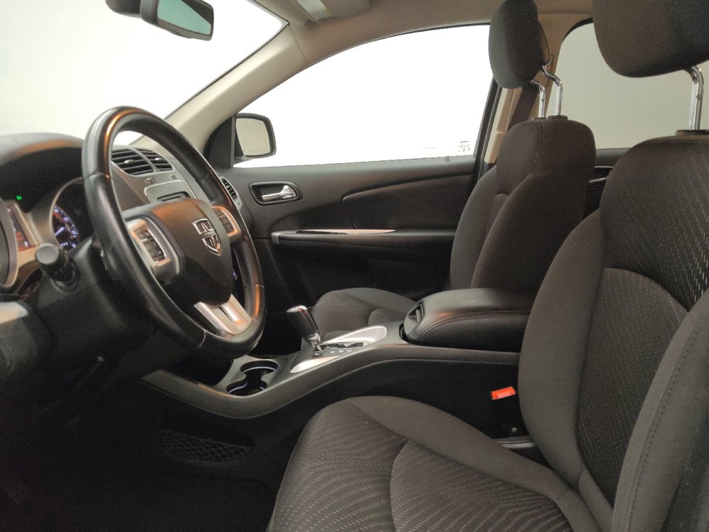 Used 2018 Dodge Journey SE w/ Connectivity Group FWD image 17