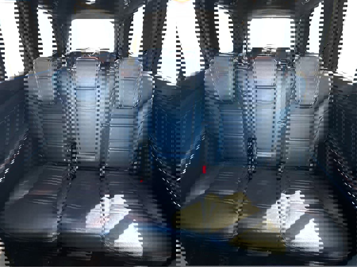 Used 2019 Mercedes-Benz GLS 63 AMG 4MATIC w/ AMG Night Styling Package image 22