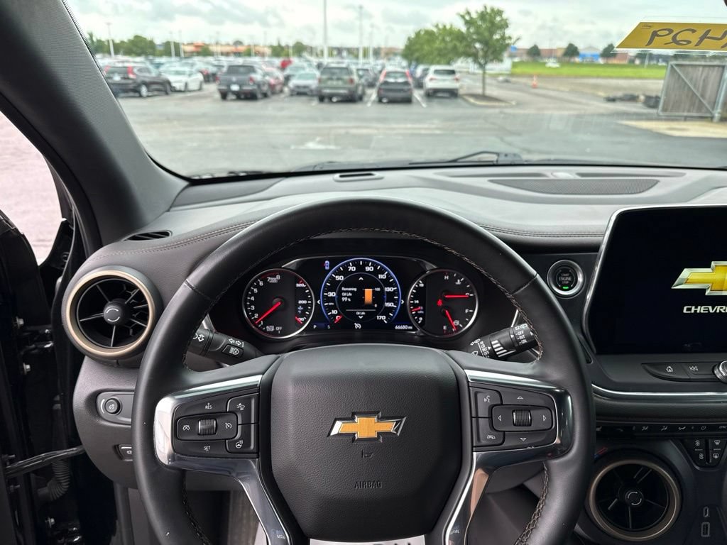 Used 2023 Chevrolet Blazer Premier AWD/4WD image 13