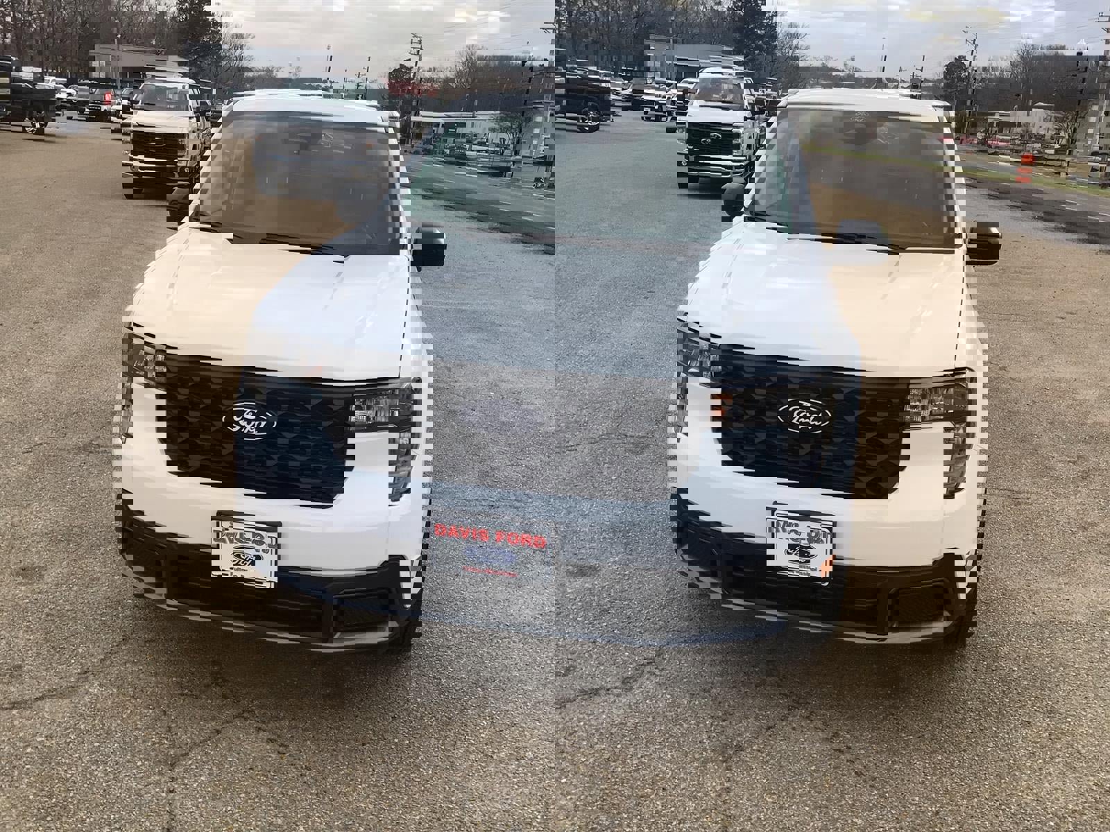 New 2026 Ford Maverick XLT image 5