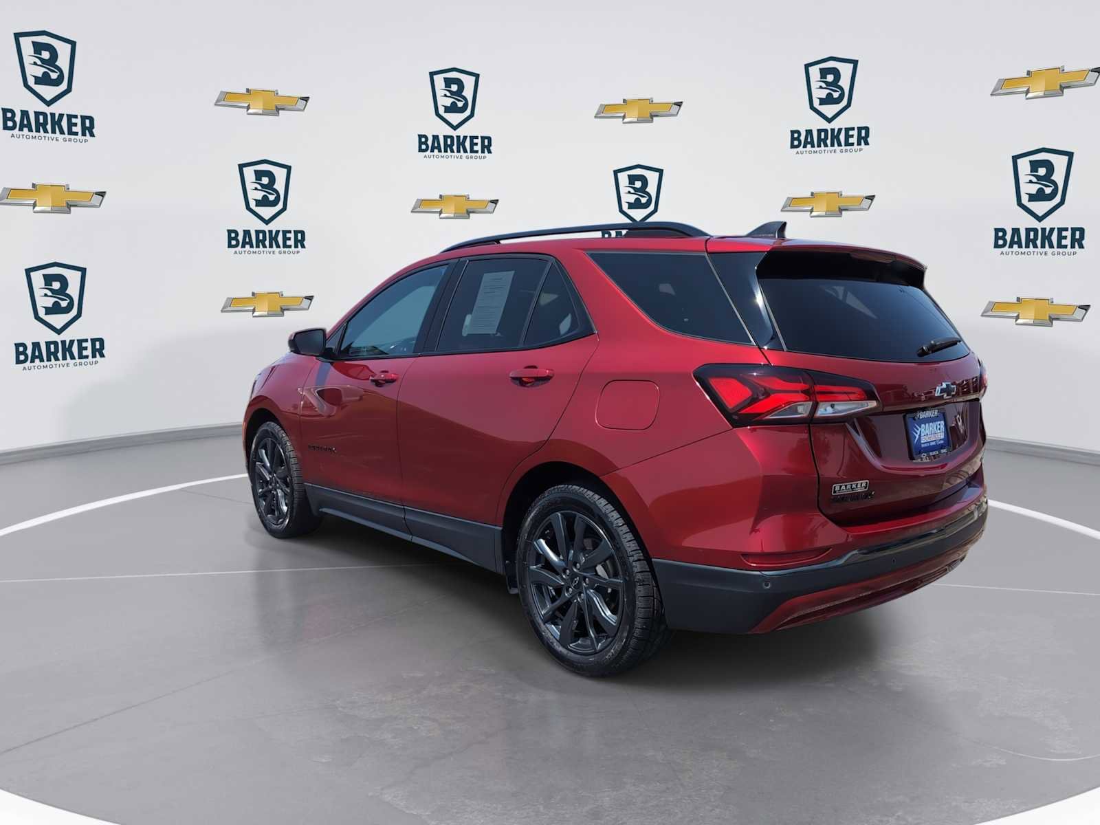 Used 2023 Chevrolet Equinox RS FWD image 6