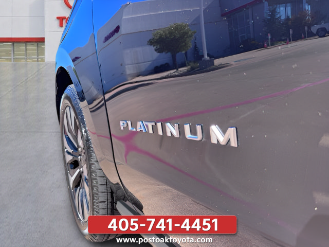 Used 2026 Ford Expedition Platinum w/ Driver's Package AWD/4WD image 32