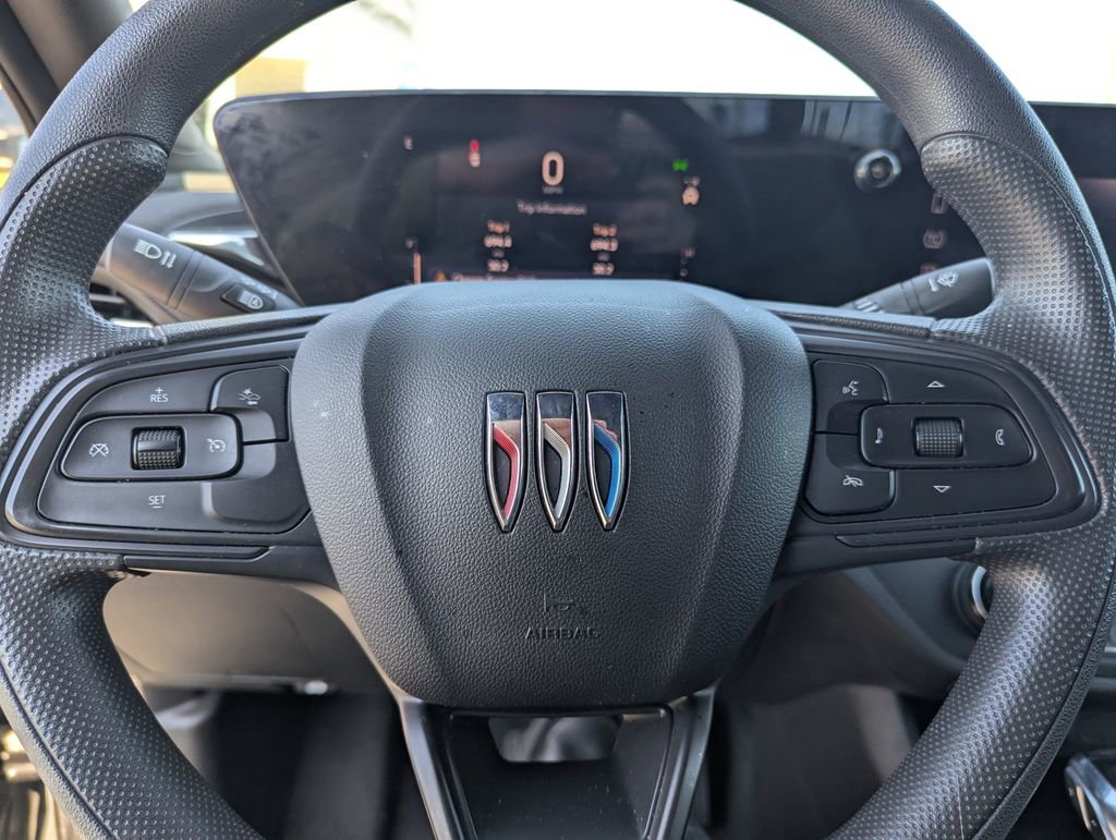 Used 2025 Buick Envista Preferred FWD image 20