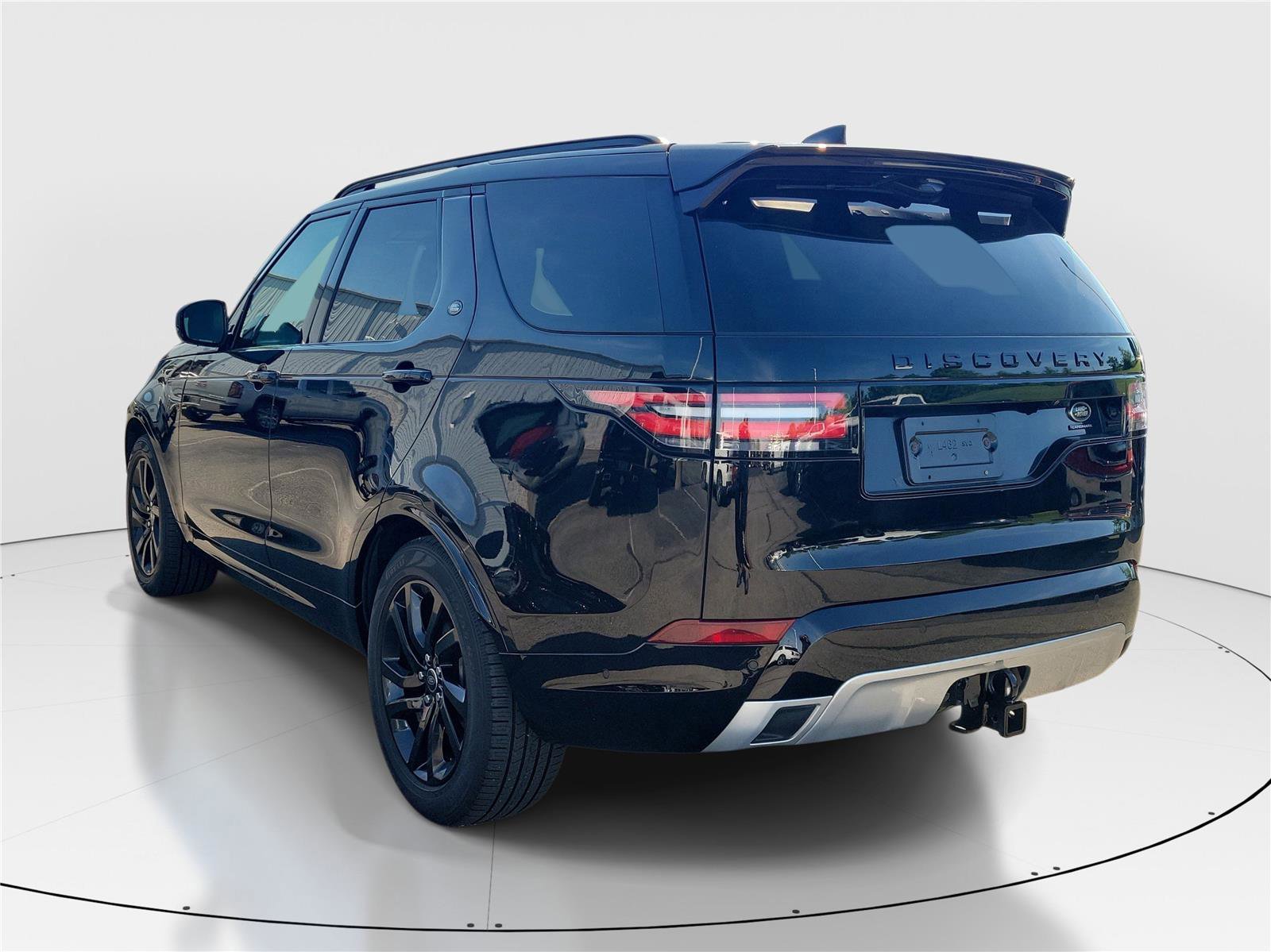 Used 2020 Land Rover Discovery Landmark AWD/4WD image 3
