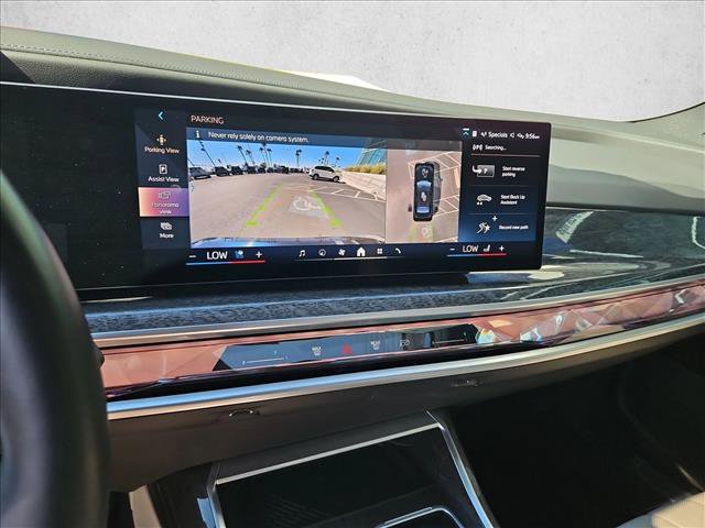 Certified 2024 BMW i7 xDrive60 AWD/4WD image 14