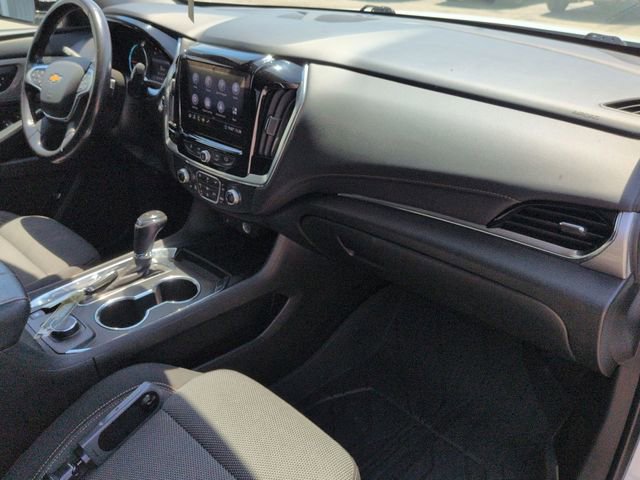 Used 2020 Chevrolet Traverse LT FWD image 31