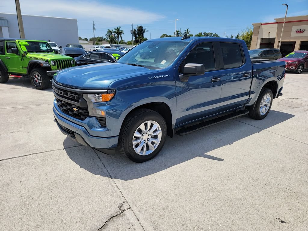 Used 2024 Chevrolet Silverado 1500 Custom