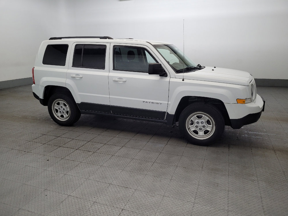 Used 2017 Jeep Patriot Sport w/ Power Value Group image 11