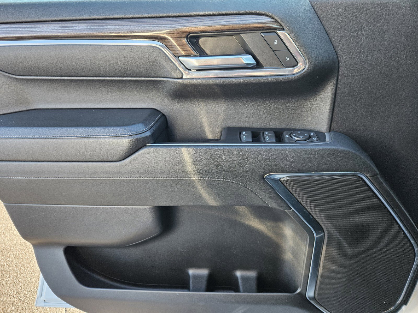 Used 2024 Chevrolet Silverado 1500 LT w/ Protection Package image 29