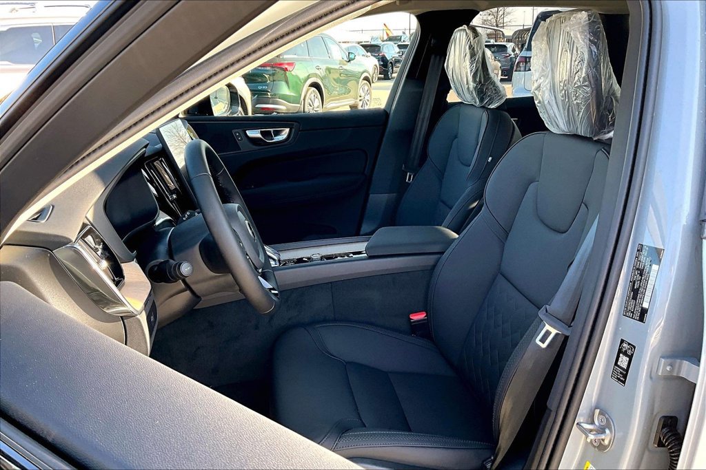 New 2026 Volvo XC60 B5 Plus w/ Climate Package AWD/4WD image 27