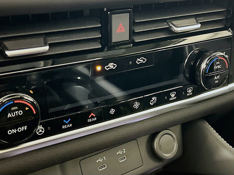 New 2026 Nissan Rogue Platinum w/ Platinum Premium Package image 18