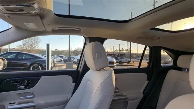 Certified 2025 Mercedes-Benz GLA 250 image 21