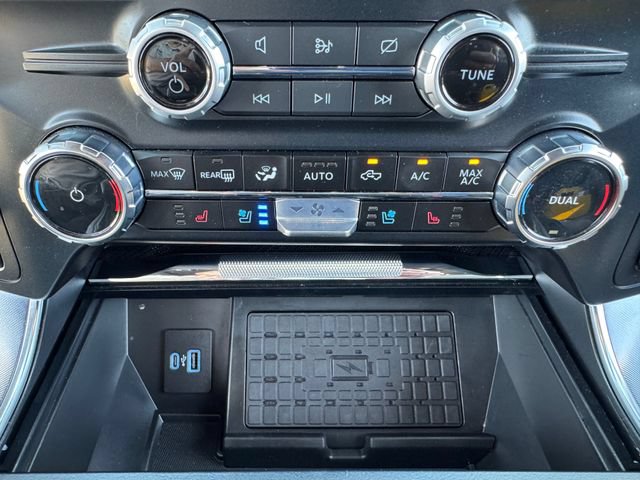 Used 2023 Ford F150 Raptor w/ Blue Interior Package AWD/4WD image 30