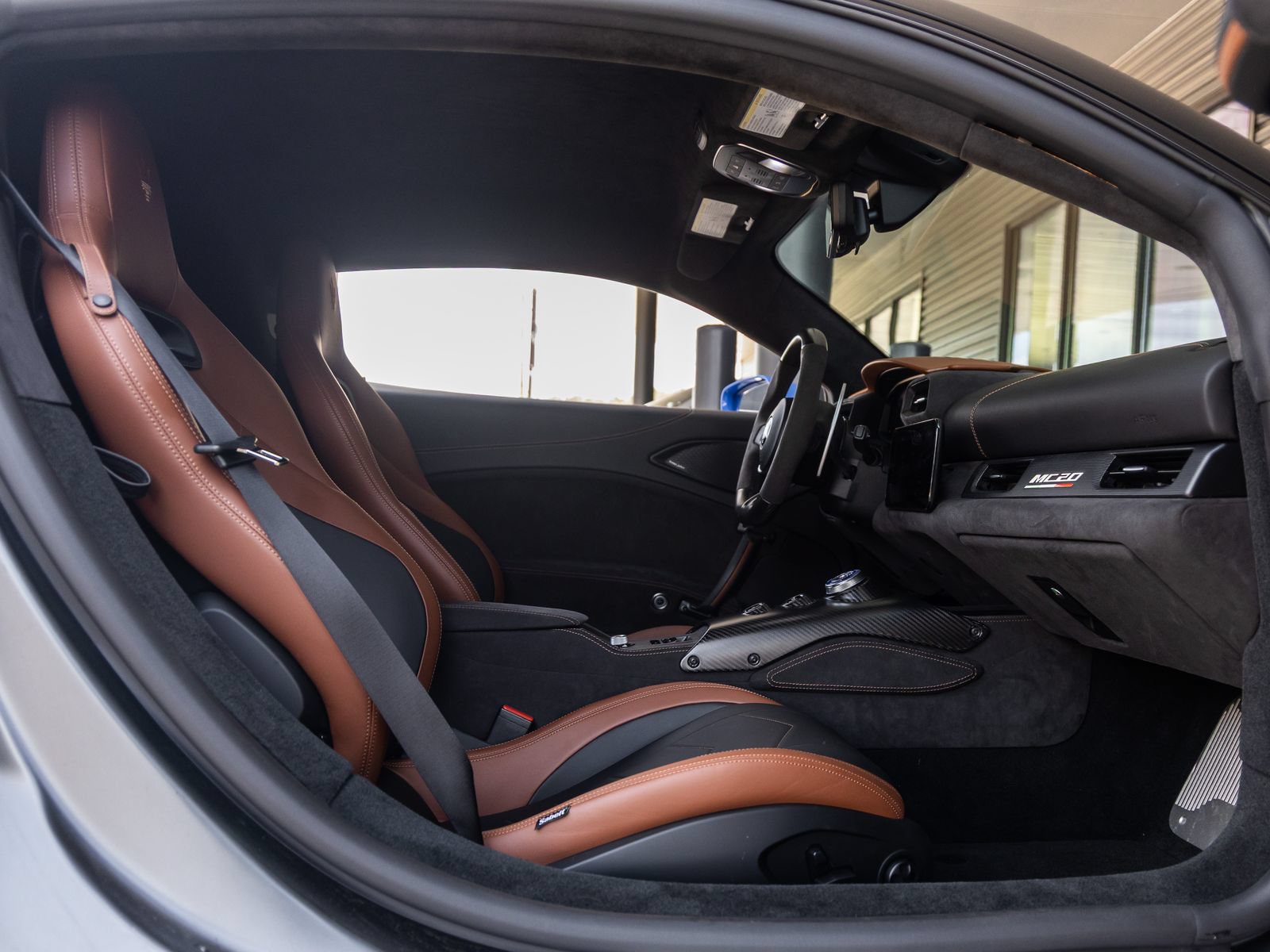 Used 2022 Maserati MC20 Coupe RWD image 45
