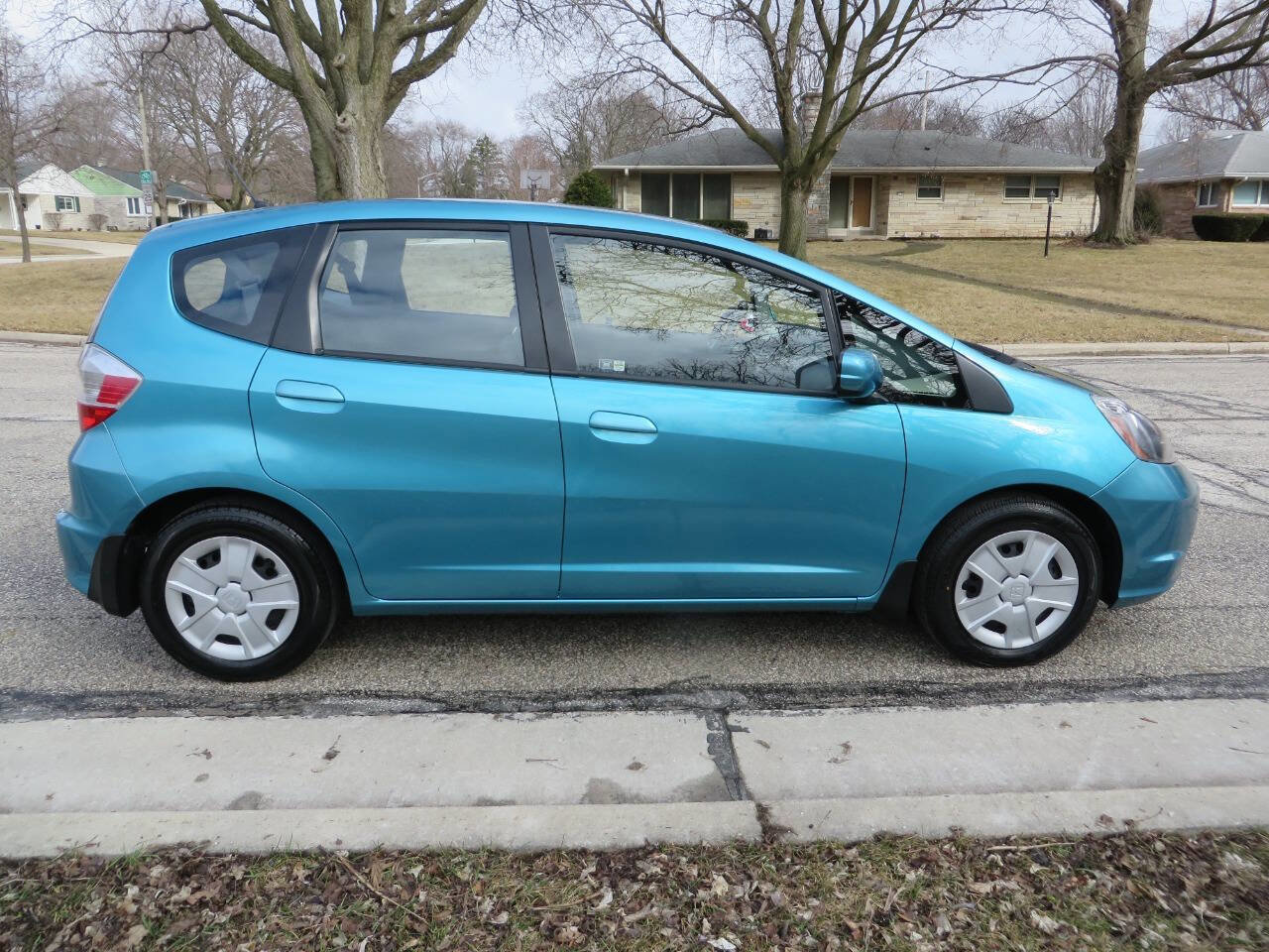 Used 2012 Honda Fit image 6