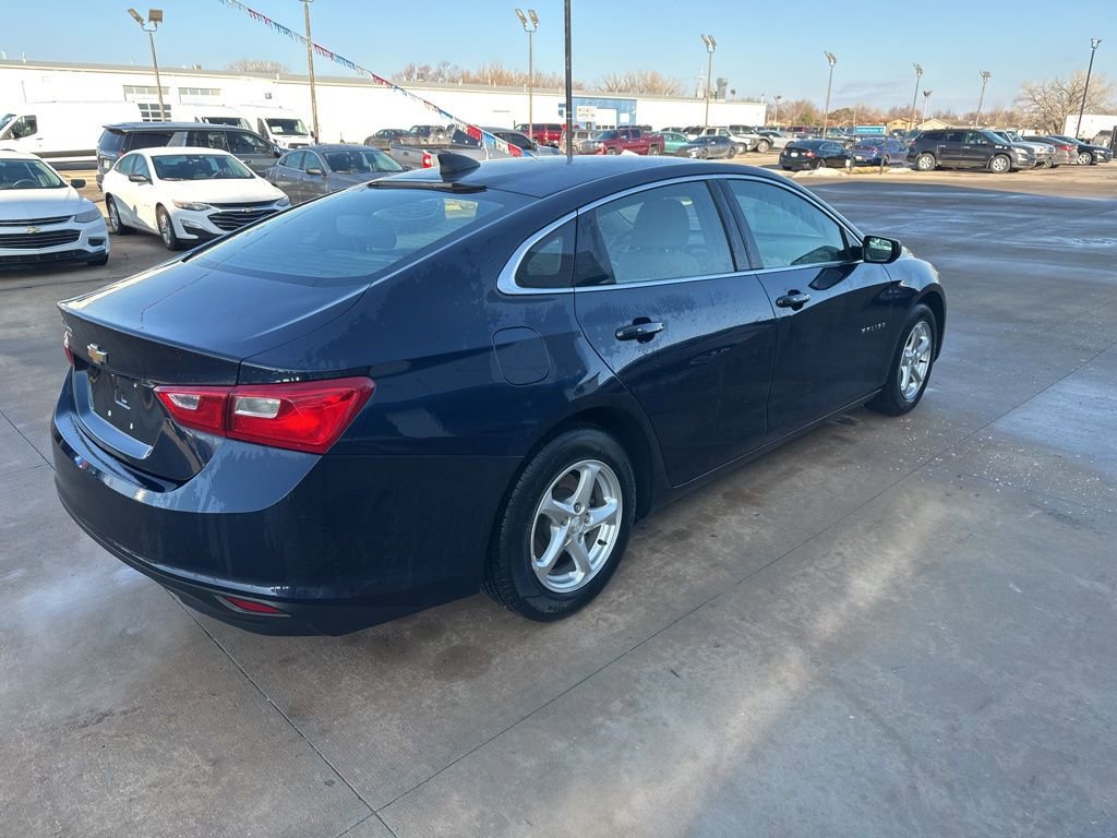Used 2017 Chevrolet Malibu LS image 27