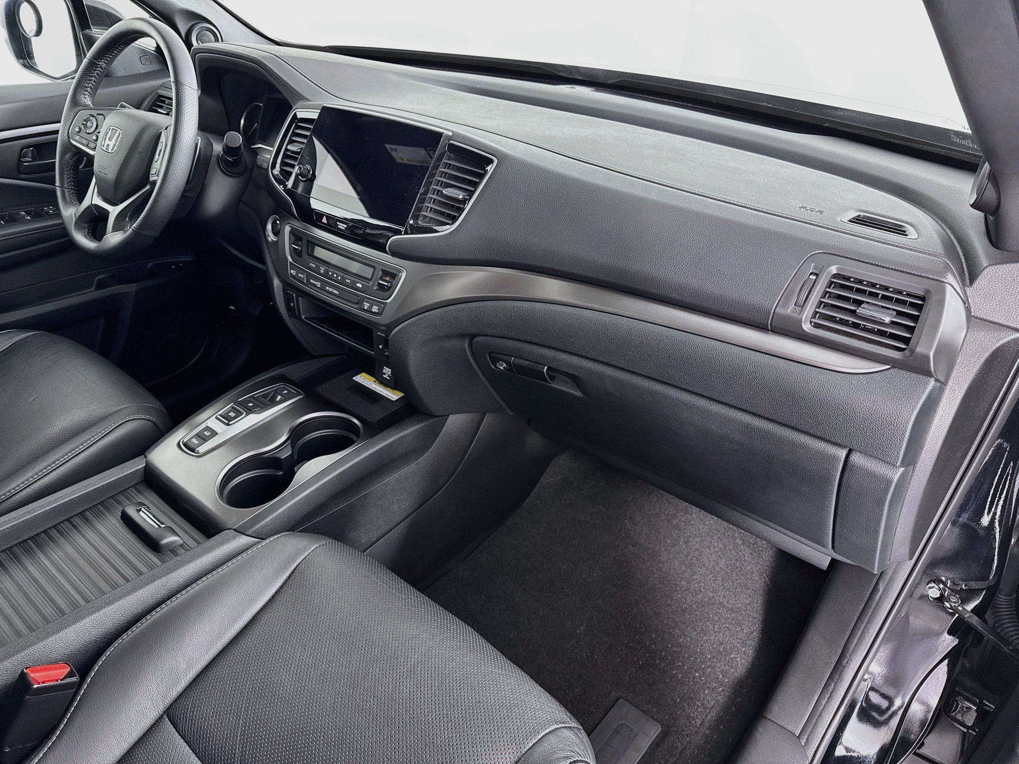 Certified 2023 Honda Passport EX-L image 28