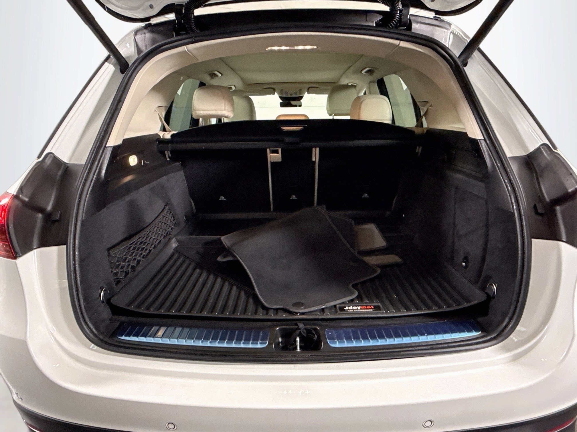 Used 2024 Mercedes-Benz GLE 450 4MATIC image 35