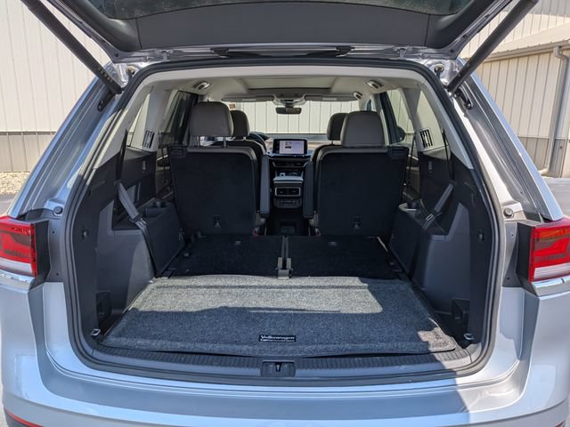Used 2024 Volkswagen Atlas SEL AWD/4WD image 23