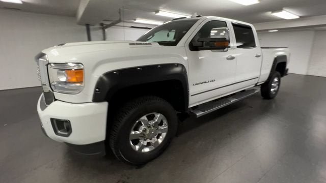 Certified 2017 GMC Sierra 3500 Denali w/ Duramax Plus Package AWD/4WD image 4