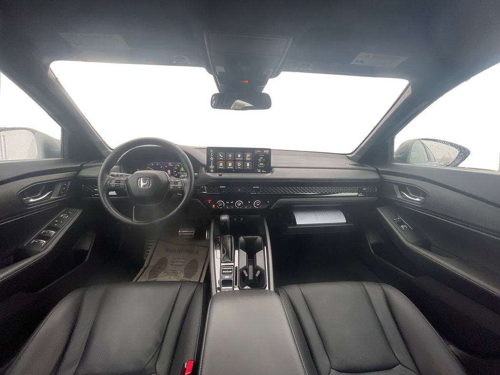 Used 2024 Honda Accord Sport image 9