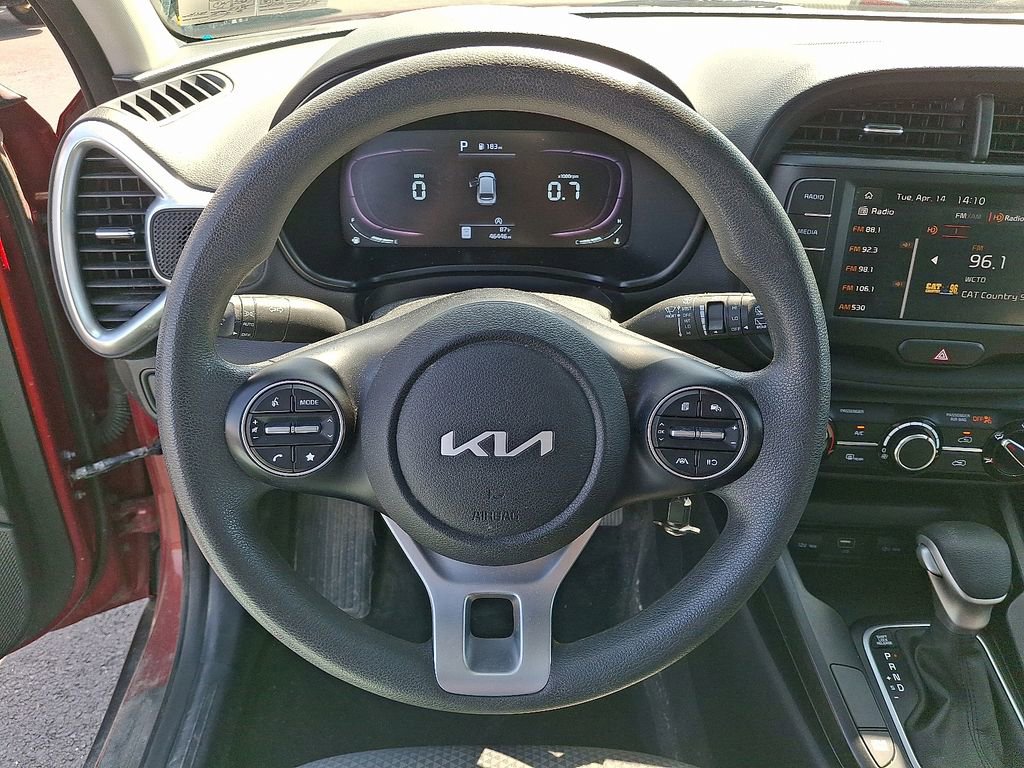 Certified 2023 Kia Soul LX w/ LX Technology Package FWD image 15