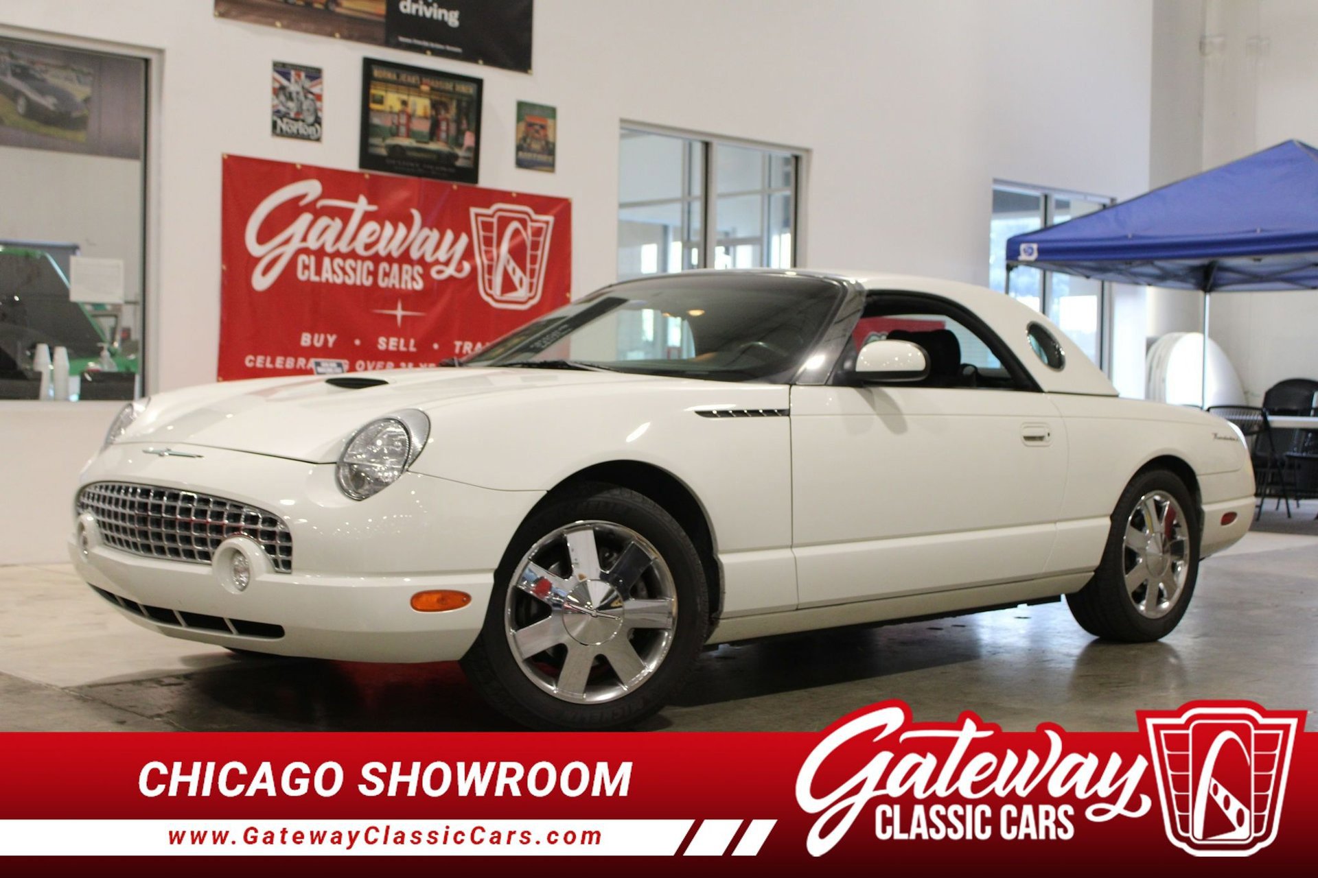 Used 2002 Ford Thunderbird image 1