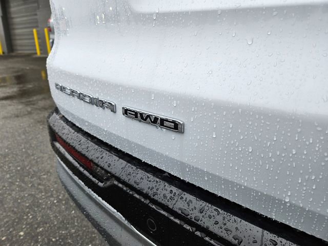 New 2026 GMC Acadia Denali w/ Super Cruise Package image 10