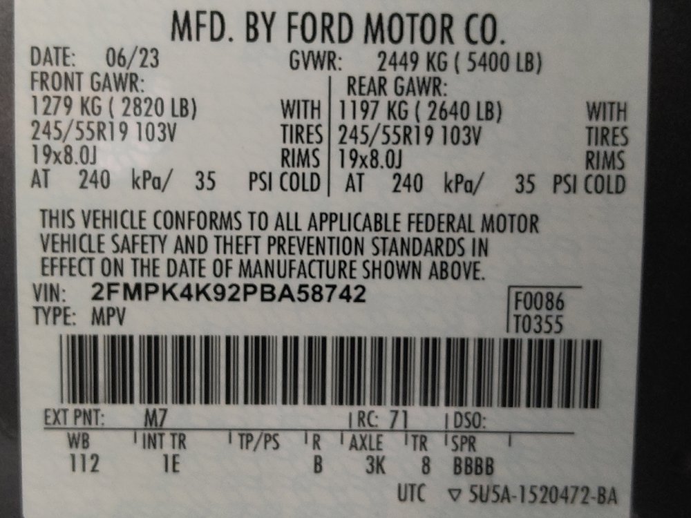 Used 2023 Ford Edge Titanium w/ Equipment Group 301A image 33