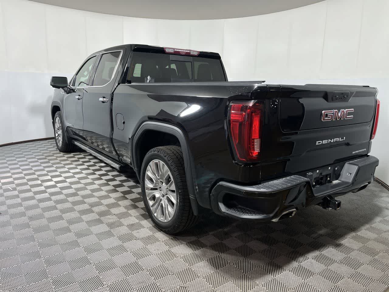 Used 2021 GMC Sierra 1500 Denali w/ Denali Ultimate Package AWD/4WD image 6