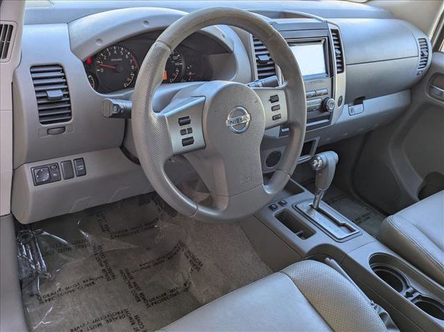 Used 2012 Nissan Frontier SV w/ SV Premium Utility Pkg image 10