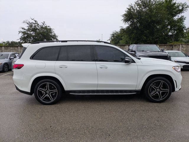 Used 2022 Mercedes-Benz GLS 450 4MATIC image 3