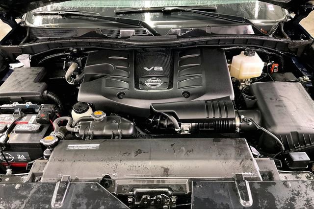 Used 2024 Nissan Armada SL w/ Captain's Chairs Package image 9