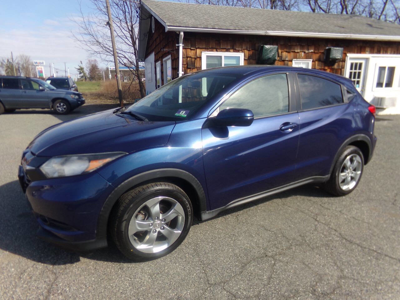 Used 2017 Honda HR-V EX