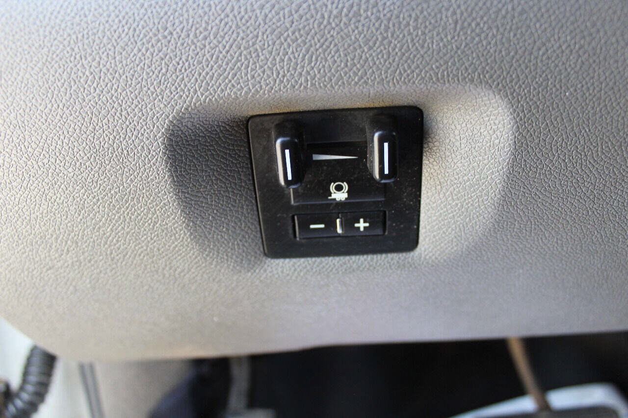 Used 2014 Chevrolet Silverado 3500 W/T w/ Skid Plate Package image 13