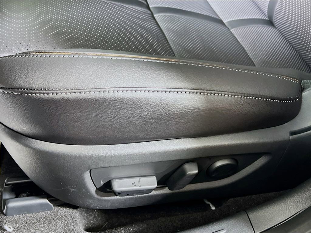 New 2026 MAZDA CX-50 2.5 Hybrid w/ Cargo Package AWD/4WD image 16