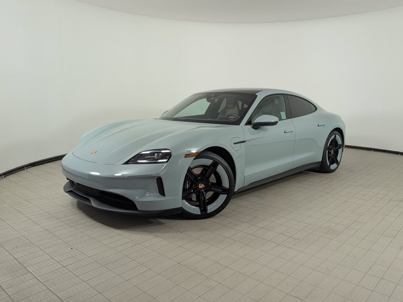 Certified 2025 Porsche Taycan AWD/4WD image 1