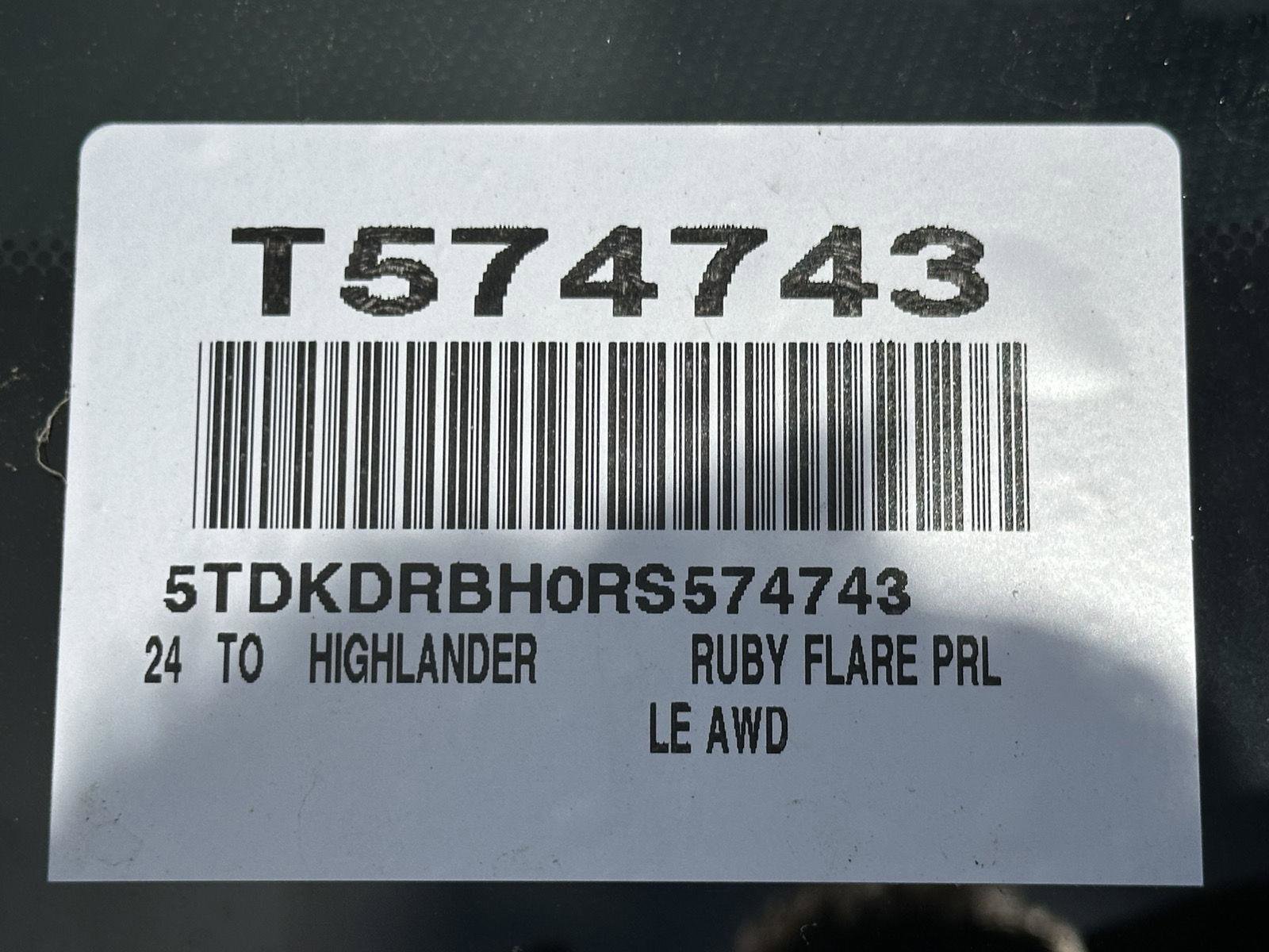 Used 2024 Toyota Highlander Platinum image 15