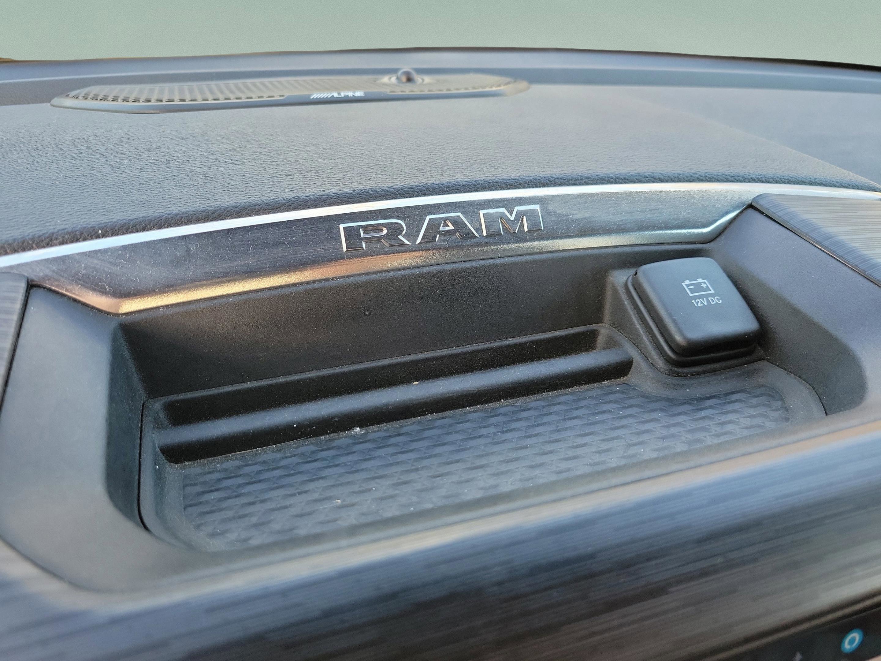 Used 2024 RAM 1500 Laramie image 25