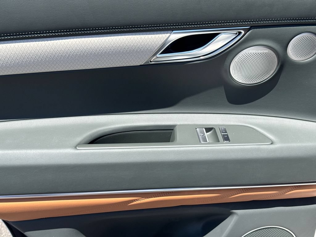 New 2027 Genesis GV80 2.5T Advanced AWD/4WD image 24