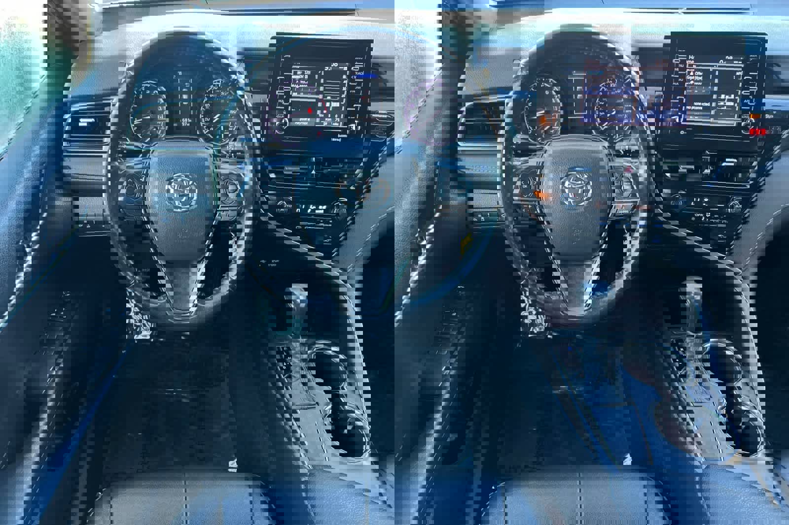 Used 2021 Toyota Camry SE image 14